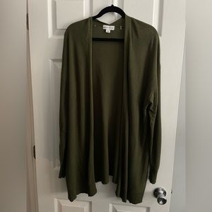Ava & Viv 2x green sweater cardigan